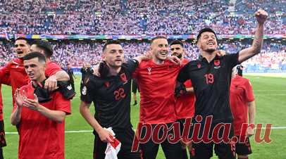 Федерация футбола Северной Македонии призвала к дисциплинарным мерам против Даку. Федерация футбола Северной Македонии призвала Союз европейских футбольных ассоциаций (УЕФА) наказать нападающего Албании Мирлинда Даку. Читать далее