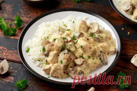 15 бесподобных рецептов курицы с грибами на сковороде - Будет вкусно - Социальная сеть "МТ.RU" Фото: Grinchh, AdobeStock Ну кто откажется от такого любимого и проверенного годами сочетания курицы с грибами? Это не только вкусно и сытно, но еще и удобно, потому что можно сразу приготовить полноценное блюдо на одной сковороде. Рассказываем 15 лучших рецептов, как сделать курицу с грибами и Подписывайтесь, читайте, комментируйте, ставьте лайки