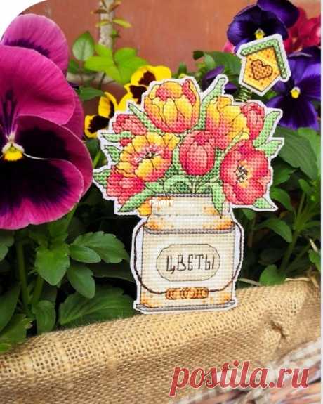 My Embroidery - Made for You Stitch - A Bucket Of Tulips Ornament by Alina Ignatieva / Ignatyeva  Edited by Duckeyd at 2024-11-1 22:50