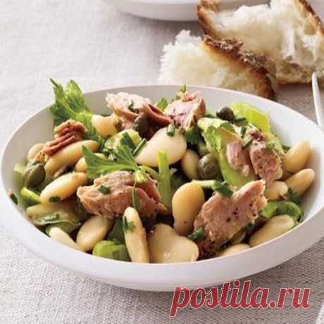 Полезный и питательный салат с курицей и фасолью