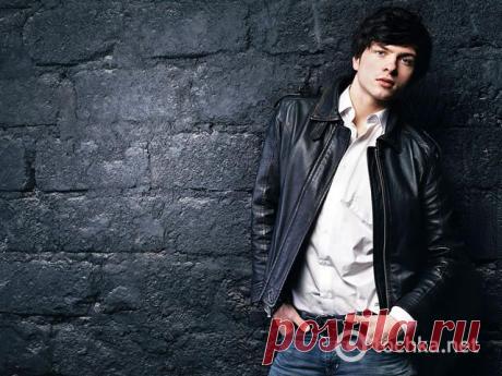 Как стирать кожаную куртку правильно