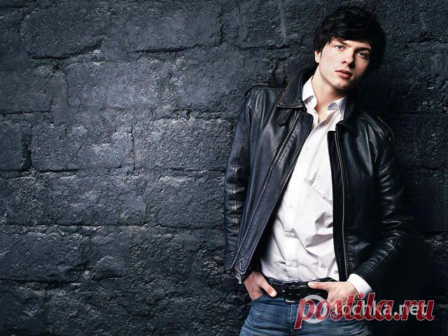 Как стирать кожаную куртку правильно