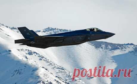 Производитель F-35 опроверг «угрозу» Трампа отменить контракт на $1 трлн. Об угрозе Трампа отменить контракт с Lockheed Martin на поставку F-35 на $1 трлн ранее сообщила корреспондент New York Post со ссылкой на источник. Ранее программу критиковал Илон Маск, называя ее слишком дорогой и невыдающейся