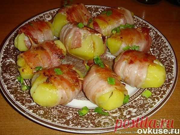 Картошечка фаршированная в беконе - Простые рецепты Овкусе.ру