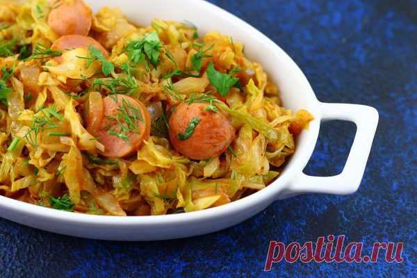 Солянка из молодой капусты с сосиской: рецепт с фото