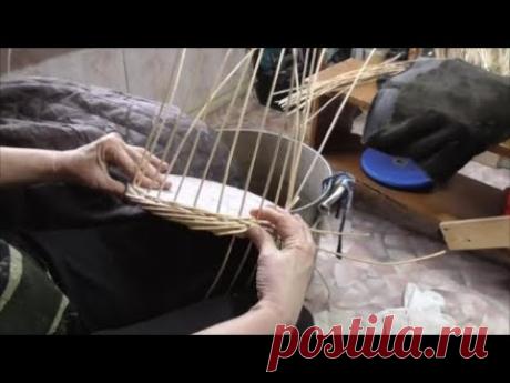 Плетение изделий из ивового прута. Как обплести фанерное (деревянное) донышко. Часть 2