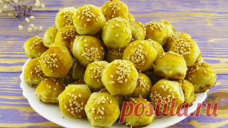 100 штук за полчаса! Вкуснейшие мини пирожки! Приветствую всех! Сегодня я хочу с вами поделиться рецептом очень вкусных мини пирожков. За полчаса получается более 100 штук. Удивила? Тогда смотрите далее!
