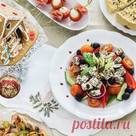 Пять салатов, которые станут вкусной альтернативой оливье 
Надоело каждый год есть одни и те же традиционные салаты? Предлагаем отметить Новый год 2018 с нашей подборкой салатов, после дегустации которых родные и друзья будут считать вас идеальной хозяйкой.
…