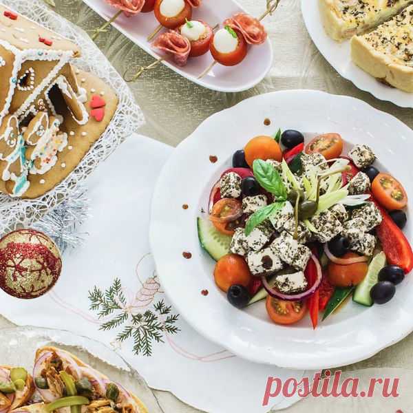 Пять салатов, которые станут вкусной альтернативой оливье 
Надоело каждый год есть одни и те же традиционные салаты? Предлагаем отметить Новый год 2018 с нашей подборкой салатов, после дегустации которых родные и друзья будут считать вас идеальной хозяйкой.
…