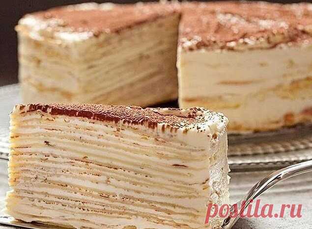 ТОРТ “КРЕПВИЛЬ”.
ЭТО САМЫЙ ВКУСНЫЙ ТОРТ В МИРЕ!
⠀
Ингредиенты (на торт d = 22 см):
Тесто для коржей:
80 г сливочного масла комнатной температуры
100 г сахара
2 яйца
300 мл молока
1/2 ч.ложки разрыхлителя
800-900 г муки
⠀
Для крема:
750 мл сливок 33-35%
сахарная пудра по вкусу
⠀
Готовим:
Коржи:
1. В миске сливочное масло взбить с сахаром.
2. Добавить яйца и еще раз взбить миксером до объединения.
3. Добавить молоко, перемешать.
4. Часть муки смешать с разрыхлителем, просеят...
