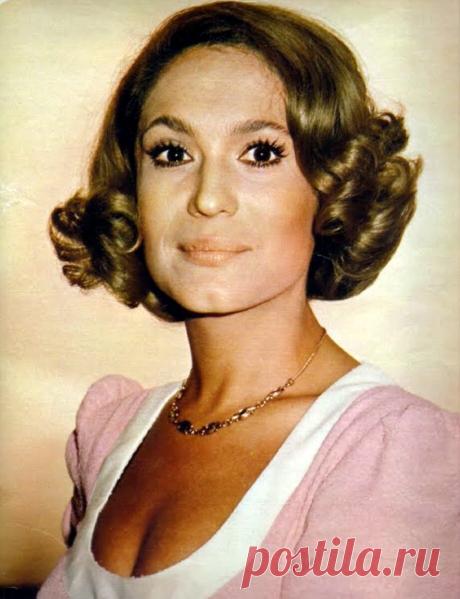 Сузана Виейра, 23 августа, 1942