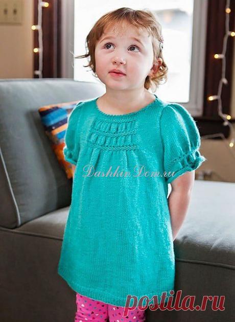 Вязаные платья для девочек (13 моделей с описанием).