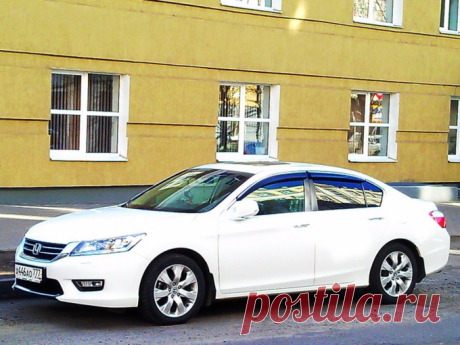 Индикатор на лобовом стекле, отзыв о Honda Accord 2013 Honda Accord 13 г.: Индикатор на лобовом стекле, Привет всем, передний привод, 2.4 литра, бензин, руль левый, мощность 180 л.с., автомат