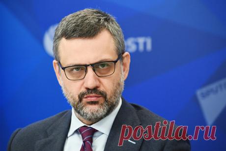 В РПЦ прокомментировали призыв священника к патриарху Кириллу раскрыть доходы. Проблема корыстолюбия, о которой говорил священник храма блаженной Ксении Петербургской в Новочебоксарске Роман Степанов, не нова и существует в церкви еще с апостольских времен. Об этом заявил глава Синодального отдела по взаимоотношениям церкви с обществом и СМИ Московского патриархата Владимир Легойда.