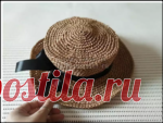 Модная летняя шляпка из рафии крючком