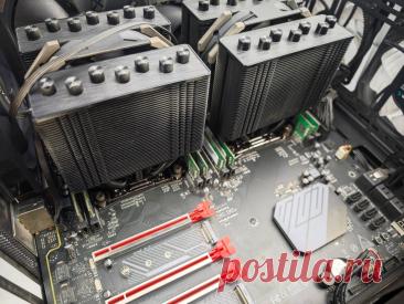 Разбор сборки на NVIDIA Tesla V100 SXM2: цены, память, охлаждение, совместимость и ограничения для локальных нейросетей.