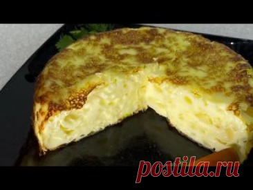 ВКУСНЫЙ И ПЫШНЫЙ ОМЛЕТ НА ЗАВТРАК ИНГРЕДИЕНТЫ:3 штуки -куриных яйца170 мл -молокасоль. специи по вкусусливочное масло для смазки формыФорма диаметр 15 см высота 6 смГотовим в духовке, температура 200 гр. 30 минут