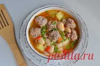 Самые вкусные рецепты: Наваристый суп с фрикадельками и овощами