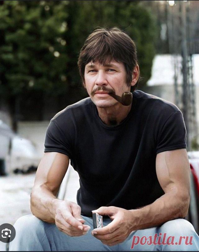 Чарльз Бронсон, 3 ноября, 1921
 • 30 августа 2003