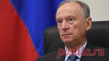 Патрушев рассказал об осквернении советских памятников на Западе. Случаи вандализма и надругательств над советскими памятниками и захоронениями воинов становятся чаще в западных странах, заявил помощник президента РФ Николай Патрушев в статье для журнала &quot;Национальная оборона&quot;. &quot;Слова из ...