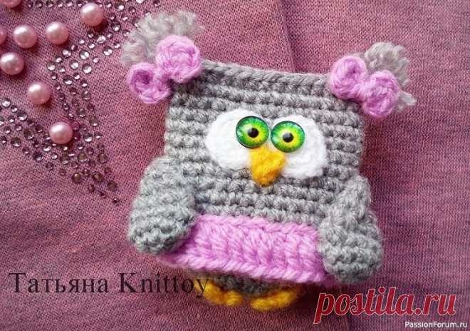 Вязаная брошь совушка. МК Татьяны Knittoy
