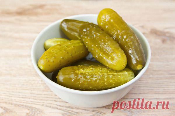 Соленые огурцы (очень хороший рецепт) — Полезные советы домохозяйкам