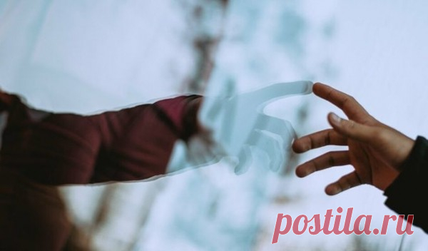 Всегда будьте благодарными за то, что у вас есть, даже если жизнь становится сложной «Если вы не умеете радоваться чашке горячего чая, то ваша радость будет недолгой — даже если завтра Бог подарит вам дом. Радость и благодарность зависят не от размера подарка, а от способности радоваться и благодарить».