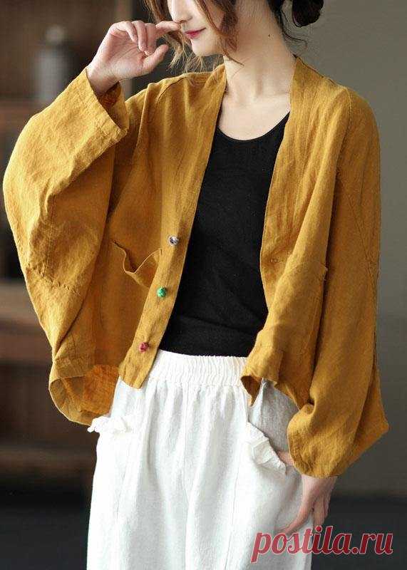 Fine Yellow Bat wing Sleeve Pockets Coat Short Fine Yellow Bat wing Sleeve Pockets Coat ShortFabric: LinenSize & Fit: Fit: This garment fits true to size.Length: Size 3XL measures 24.57