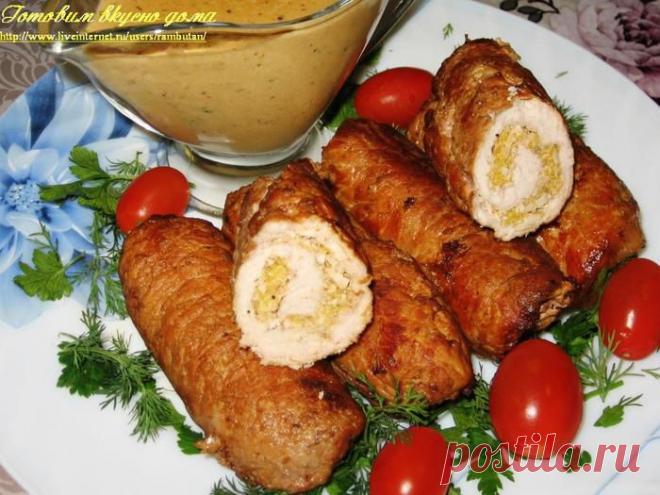 Мясные рулеты с тыквой и орехами.