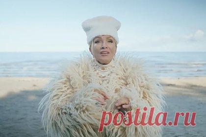 Лайму Вайкуле раскритиковали из-за песни на украинском языке