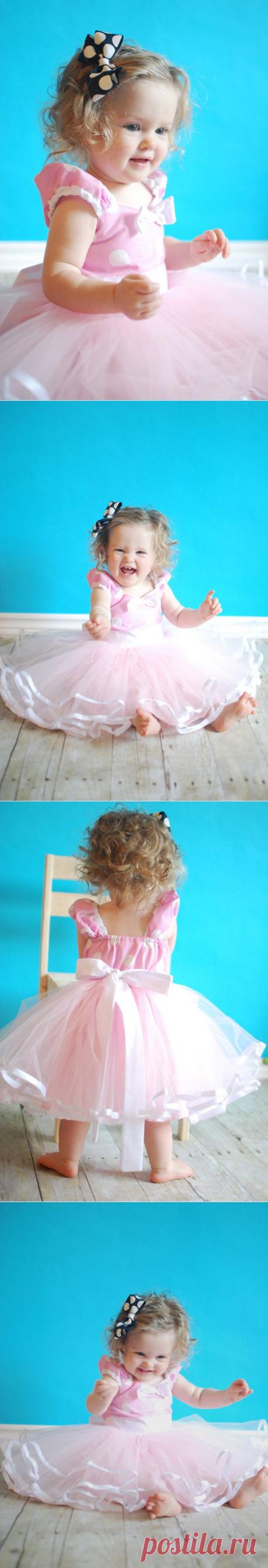 Minnie dress in light pink polka dot with от loverdoversclothing