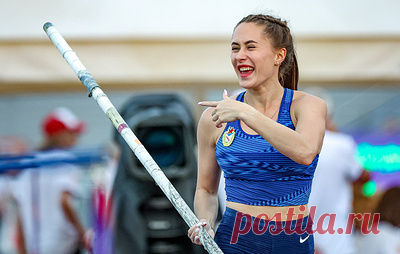 Кнороз со вторым результатом сезона в мире выиграла чемпионат России в прыжках с шестом. Кнороз показала результат 4,86 м