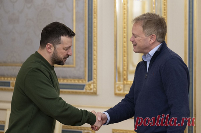 Лондон учит говорить «пока». Британские стратеги советуют ВСУ, где драпать. Великобритания убеждена, что позиции России на Черном море ослаблены.