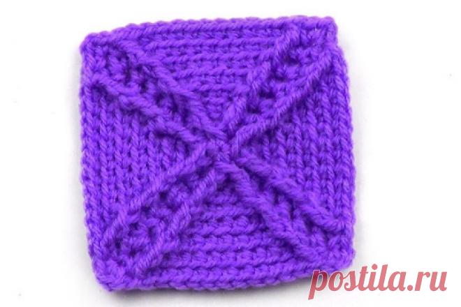 Квадратный мотив с рельефными столбиками Квадратный мотив  с рельефными столбиками можно  связать любого размера, превратив его в наволочку или сидушку.