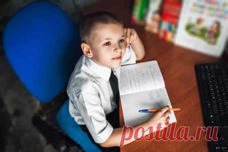 Как мотивировать ребенка на учебу: 7 советов от эксперта-методиста
Прилежный ученик, с большим энтузиазмом поглощающий новые знания и стремящийся постоянно расширять свой кругозор – вот, каким хочет видеть своего ребенка каждый родитель. К сожалению, в реальности картина зачастую иная. Низкая учебная мотивация – распространенная проблема. Как ее решить? Советы дает эксперт-методист в образовании....
Читай дальше на сайте. Жми подробнее ➡
