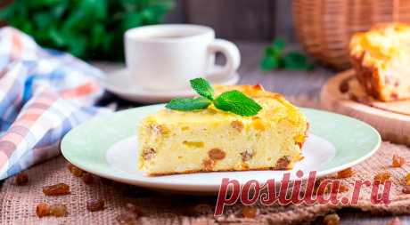 Творожная запеканка как в детском саду и еще 16 рецептов вкусных запеканок из творога — читать на Gastronom.ru Творожная
запеканка — одно из тех немногих блюд (а для кого-то единственное!), которое в
детском саду большинством из нас съедалось без остатка и хоть
как-то скрашивало разлуку с родителями. Многие до сих пор помнят ее вкус и мечтают найти рецепт «за - статья на кулинарном сайте Gastronom.ru