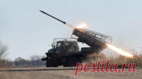 Работа бомбардировочной авиации и артиллерии: в ВС РФ заявили об ударе по 1-й президентской бригаде ВСУ. Российские военнослужащие из группировки «Восток» в ходе работы на Южно-Донецком направлении поразили ряд подразделений ВСУ, в том числе 1-ю президентскую бригаду. Как уточнили в пресс-центре объединения, удары нанесла бомбардировочная авиация и артиллерия. Наряду с этим в секторе сорваны три попытки ВСУ провести ротацию. Читать далее