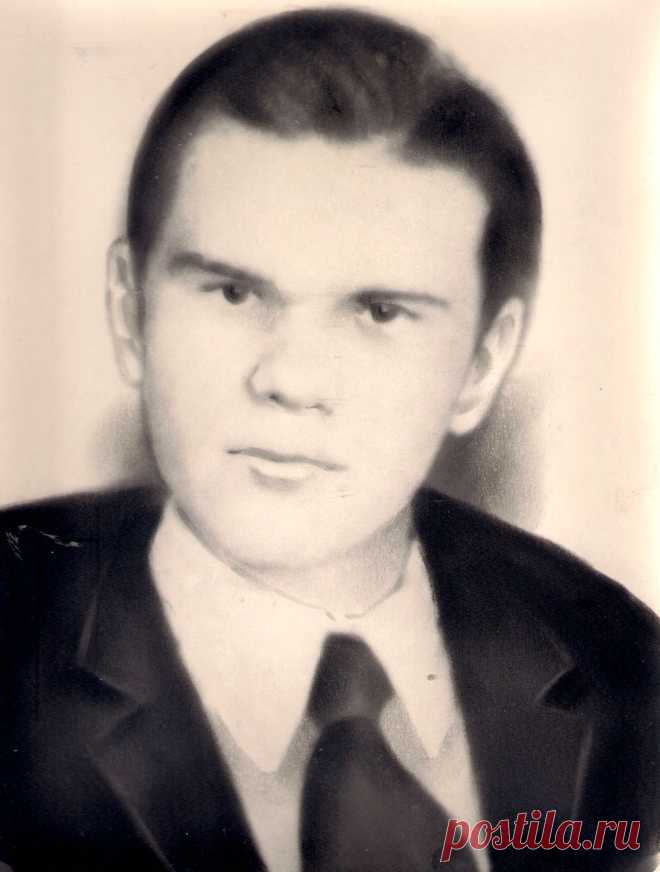 Бушков