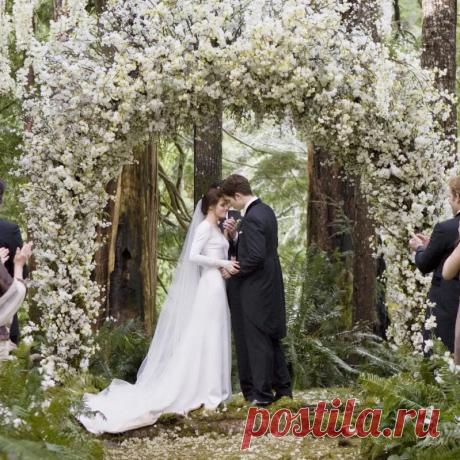 👪 Фильм по одноименному американскому, романтическому фэнтези
🎦 Хорошее качество HD 720 и 1080 🔥 Лучшая дублированная озвучка
💝 Доступно бесплатно для всех устройств: Windows, Android, IOS