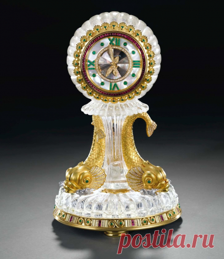 Настольные часы ювелирной компании Patek Philippe S.A.