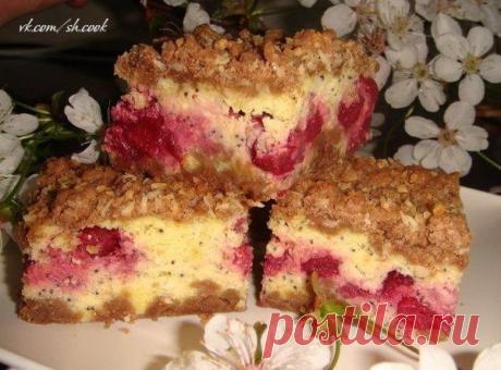 Вишнёво-шоколадный пирог с рассыпчатой крошкой