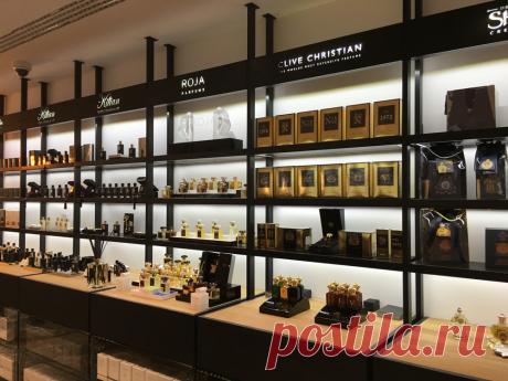 Любимые ароматы духов знаменитых мужчин Голливуда.