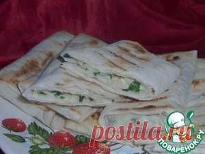 Вкусный завтрак из лаваша с сыром - кулинарный рецепт