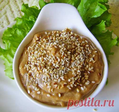 Ореховый соус: пошаговый рецепт с фото вкусного соуса Ореховый соус подойдет для салата Чука, к рису или другим блюдам. Быстрый рецепт вкусного соуса из орехов.