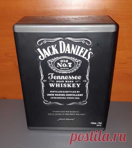 Коробка жестяная. Jack Daniels TM. 21 век. Китай
Размер : 270 х 200 х 86 (74) мм.
Цена : 700 руб.
Купить сейчас : 

#КоробкаЖестяная #JackDanielsTM #КоробкаЖестяная21век
#КоробкаJackDanielsКитай #КоробкаЖестянаяJackDaniels21век
#КоробкаЖестянаяJackDaniels #КоробкаЖестяная21векКитай
#КоробкаЖестянаяJackDaniels