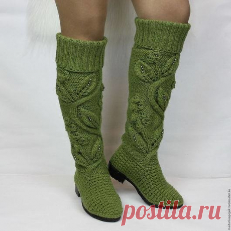 Вязаные сапожки. Не перестаю удивляться!!! Золотые ручки у мастериц!!! 
















 


