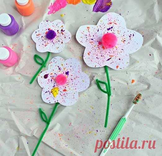 ​Цветы в технике набрызга