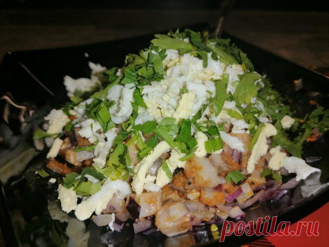 Брутальная закуска к 23 февраля, которая обязательно должна быть на столе в этот день у всех мужчин
В преддверии праздника, когда принято поздравлять практически всех российских мужчин, каждая женщина находится в раздумье — чем бы порадовать своих любимы и родных представителей сильного пола. Помимо подарков, я всегда накрываю для своих праздничный стол, стараясь приготовить все их любимые блюда....
Читай пост далее на сайте. Жми ⏫ссылку выше