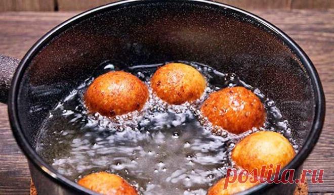 Пончики во фритюре