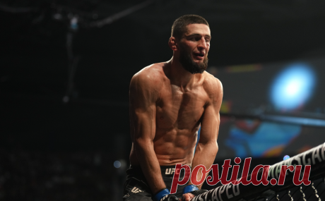 Бой между двумя россиянами и поединок Чимаева возглавят турнир UFC в июне. Турнир пройдет 22 июня в Саудовской Аравии. Победитель боя Чимаев — Уиттакер станет претендентом на чемпионский титул. Волков встретится с Павловичем во втором главном бою